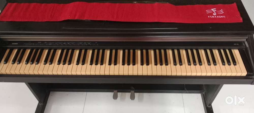 Casio AP-10 piano selling urgently