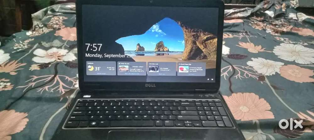 Sell my good laptop Dell inspiron i7 8gb ram 256ssd