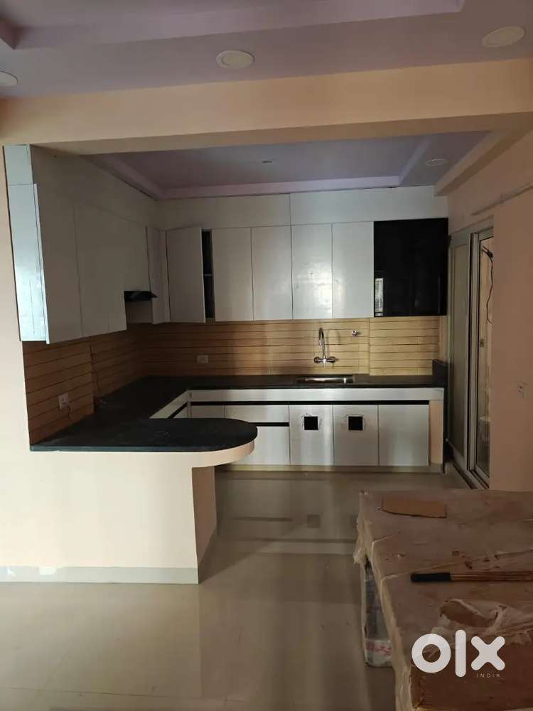 3 Bhk Semi Furnished Flat Seven Heven Gandhi Path West