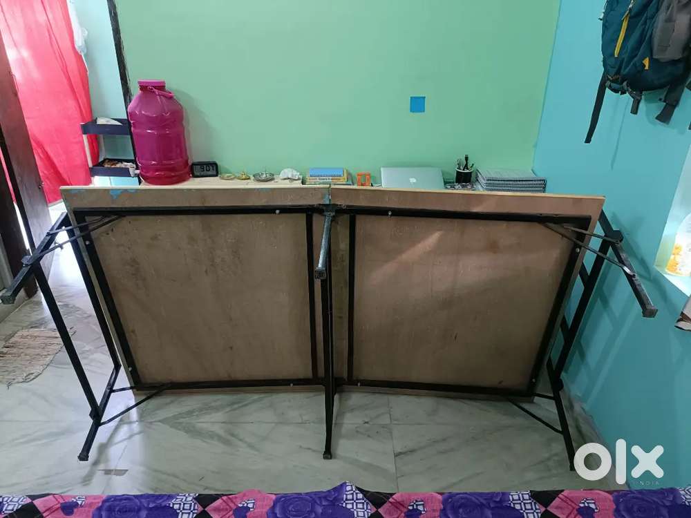 Only 2 month old new folding single bed