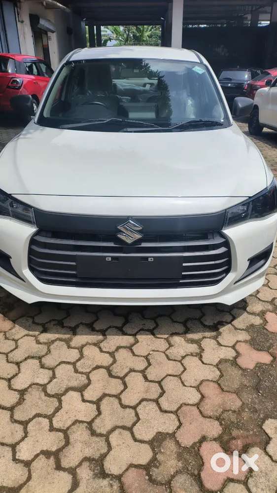 Taxi Service Avilable. all over India Service