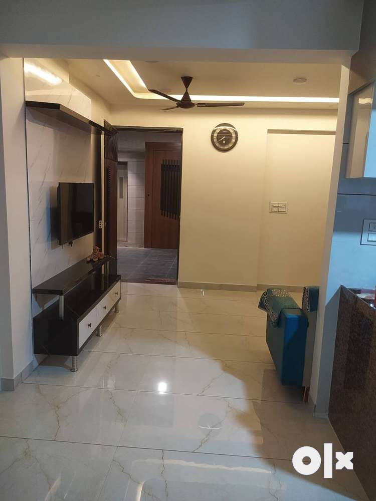 2 Bhk Fully Furnished Flat with 2 Balcony For Sale
