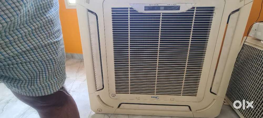 Cassette Air Conditioner
