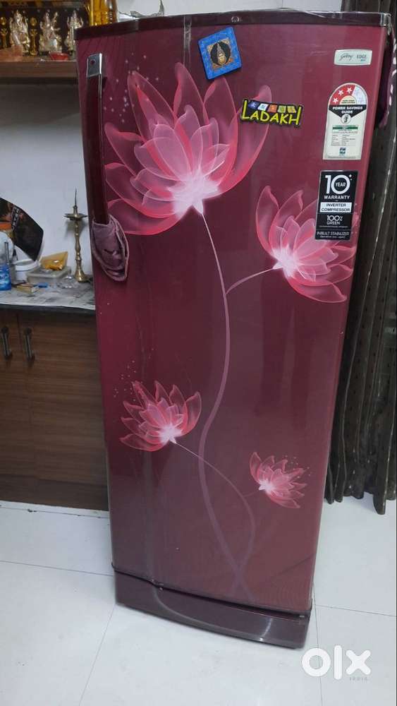SINGLE DOOR GODREJ FRIDGE WITH AMC, MODEL 2022 AMC VALID UPTO 2027