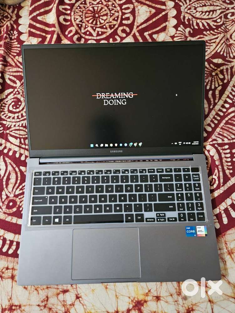 Samsung Galaxy Book 4 i5 13th Gen, 16GB RAM, 512GB SSD, 4 Months Old