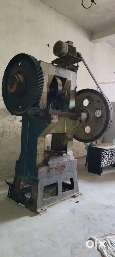 Power Press, CNC Turning, Lathe & Milling machines
