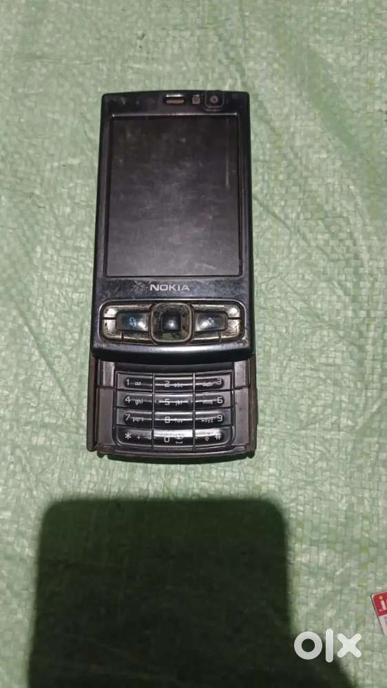 Nokia n95 good condition only back panel missing