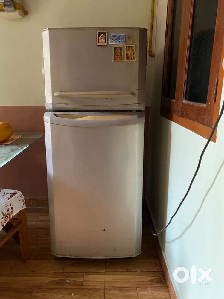 Goderj eon double door 220 ltr