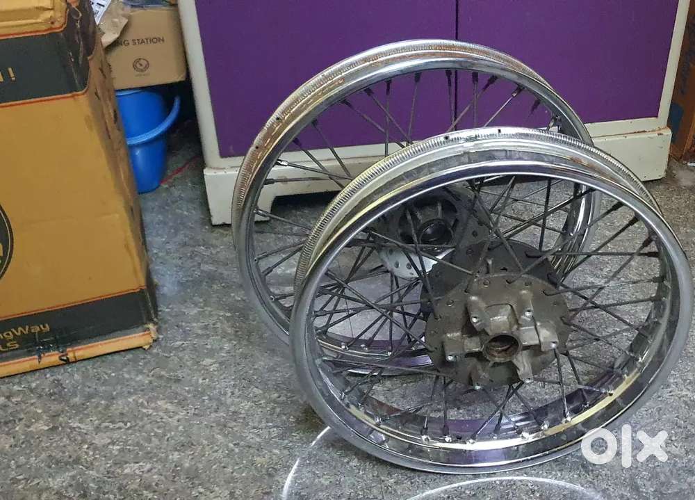 Royal Enfield Thunderbird Orignal Spoke Wheels dual disc