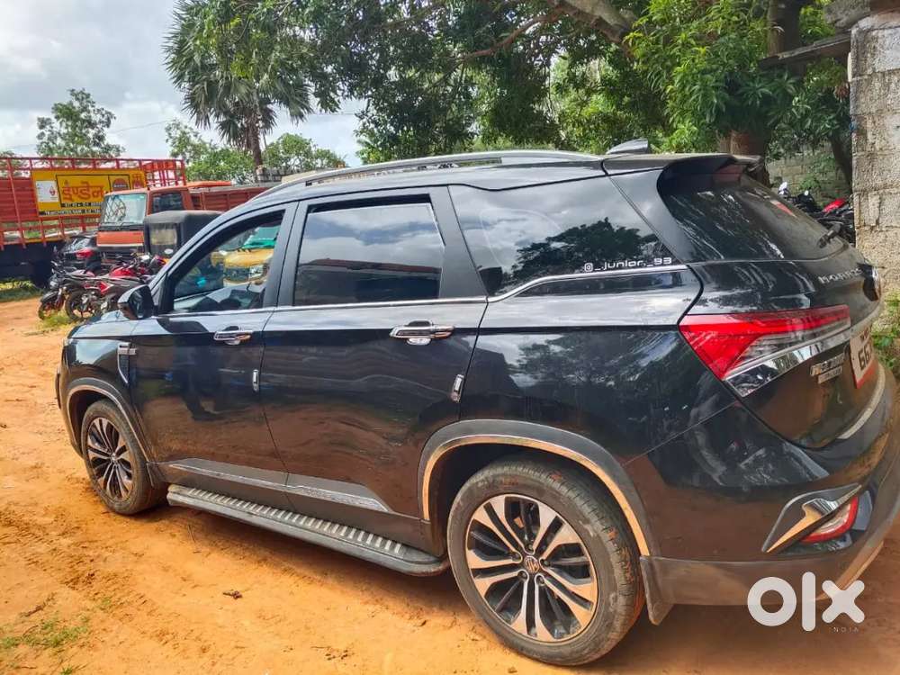 MG Hector Plus 2022 Diesel 67000 Km Driven good condition