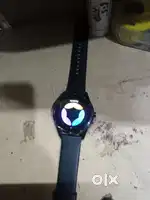 Very good condition no problem no scratches fireboltt company ki hai
