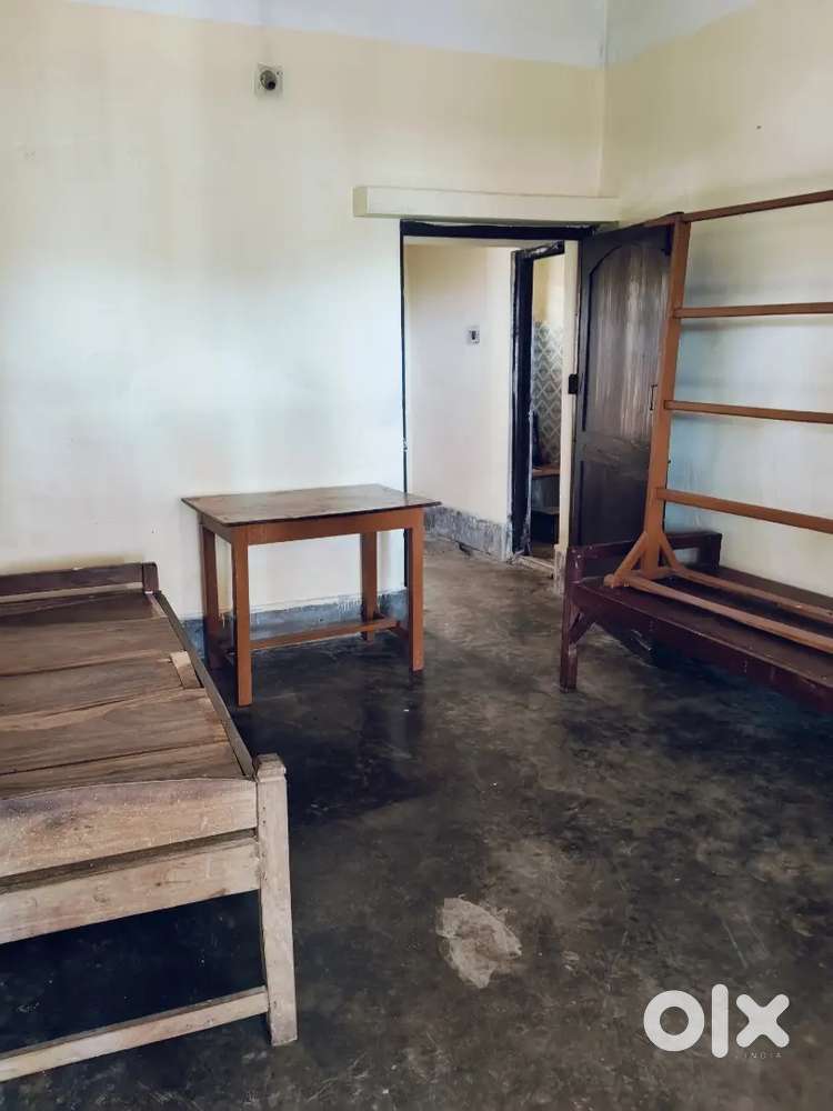 Indipendant house