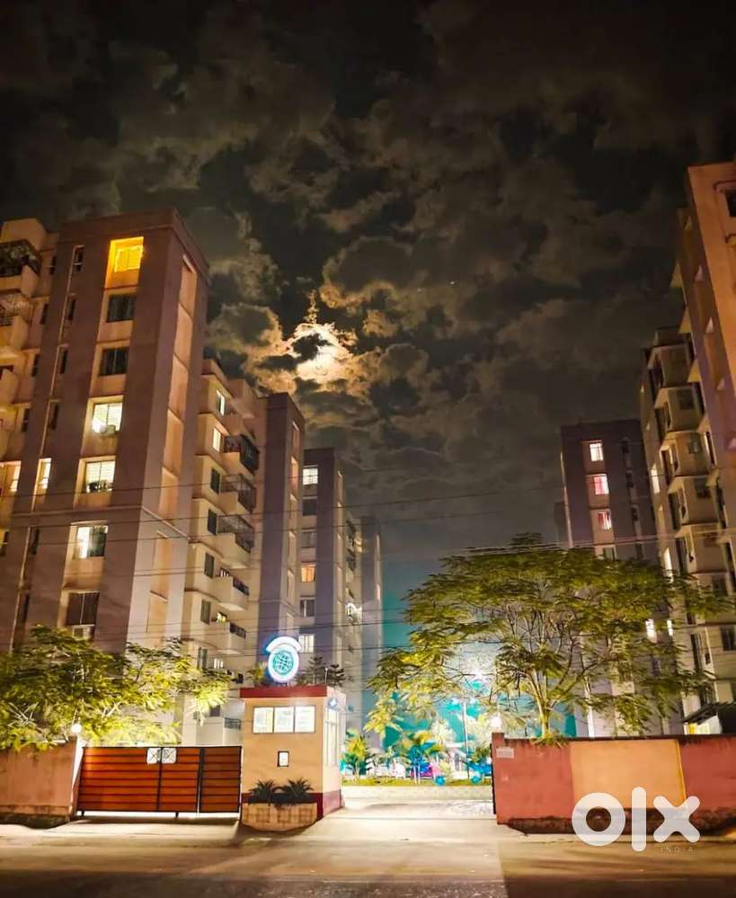 3bhk flat available near Lokhra chariali.rent 16000