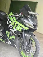 YAMAHA R15 V3