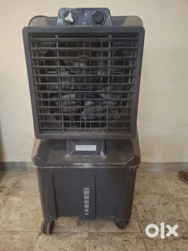 Air Cooler: 90 L water tank , Havells Copper Motar