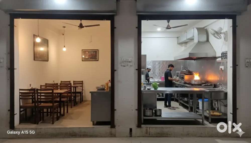 Tandoori cook samosa जलेबी puri sabji ka कारीगर 1 kitchen helper