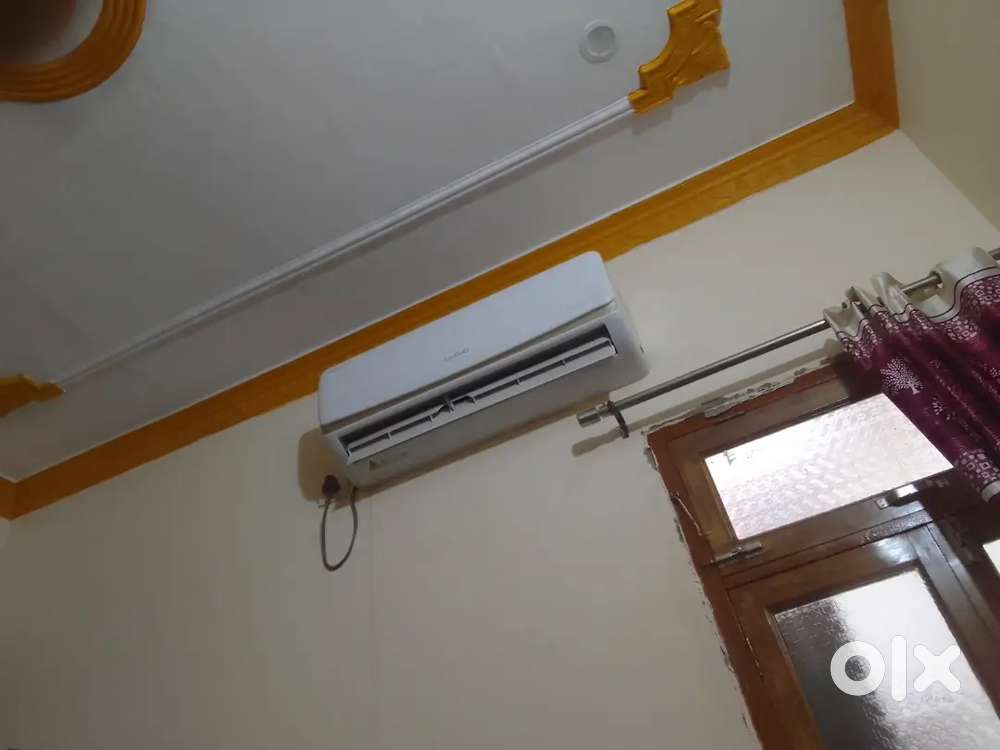 Llyod Havels ac 1.5 ton invertor urjent sell