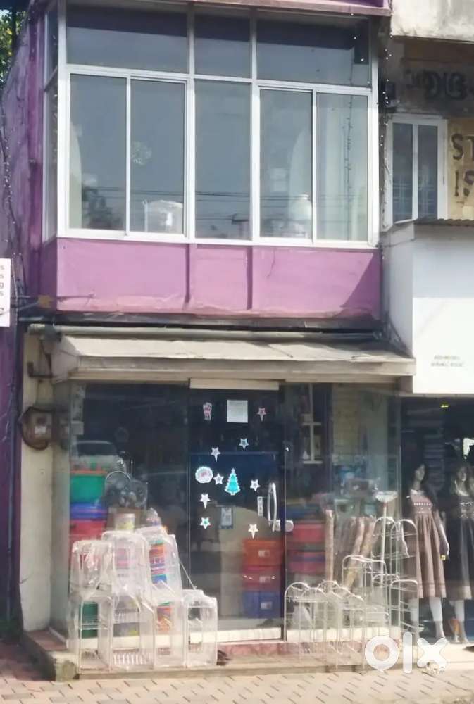 Shop for selling at Kizhakkambalam