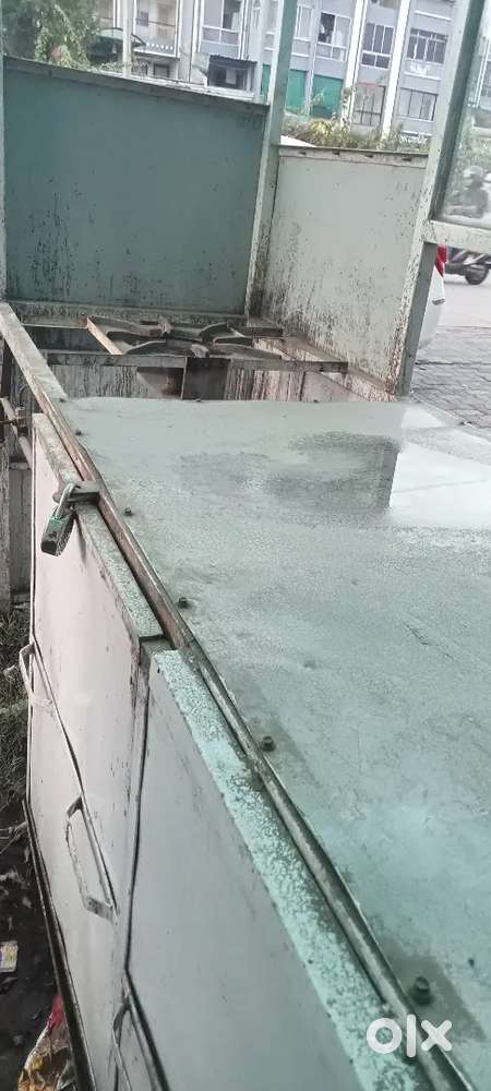 MS commercial kitchen counter