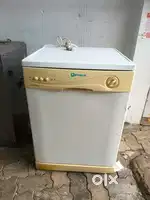 Dish wash for sale. Good condition 4 years old.