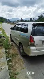 Toyota Innova 2008 Diesel 230 Km Driven