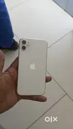 Iphone11 64 gb with box data cable