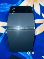 Galaxy Z flip 4