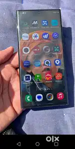 11 months old Samsung S23 Ultra(Global) available in good condition