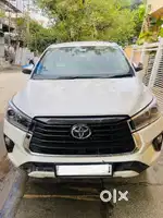 Toyota Innova Crysta Touring Sport 2.7 AT, 2022, Petrol