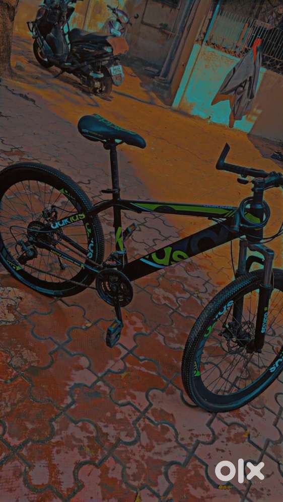 Cycle abidas black