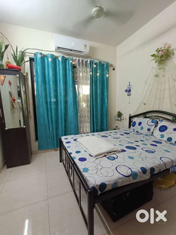 Like New: Lloyd 1.5 Ton 3 Star Inverter Split AC (2023 Model) - 5-in-1