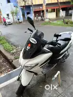 Aprilia SXR 160 in good condition