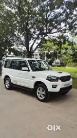 Mahindra Scorpio S10, 2014, Diesel