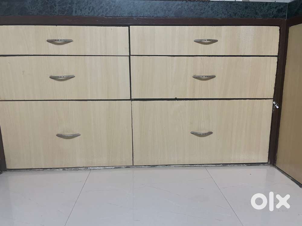 Kitchen Storage Trolley (Excellent Condition)