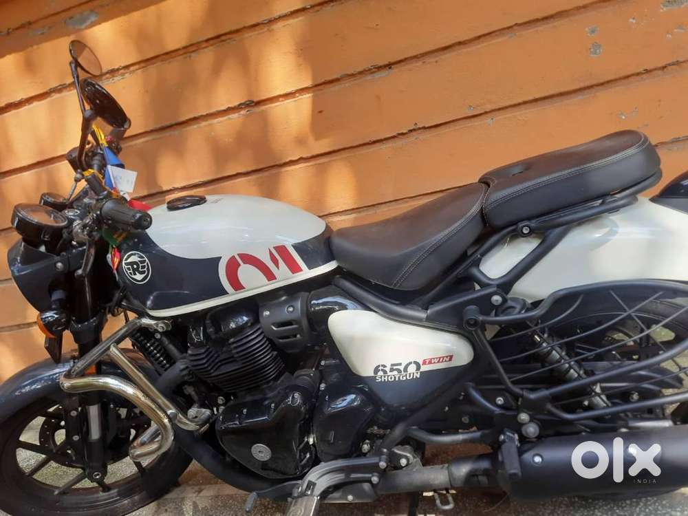Royal Enfield Shotgun
