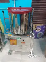 Commercial Tilting wet Grinder 20L Brand new (6 months old)