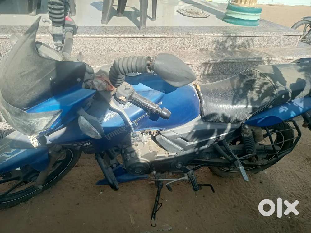 29000 km chli hai ek dam new jesi hi hai