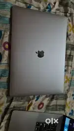 16 inch macbook pro touchbaar touchid