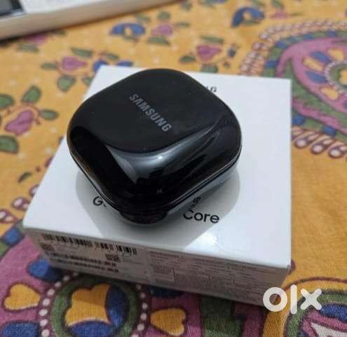 Brand New Samsung Galaxy AI  Core Buds