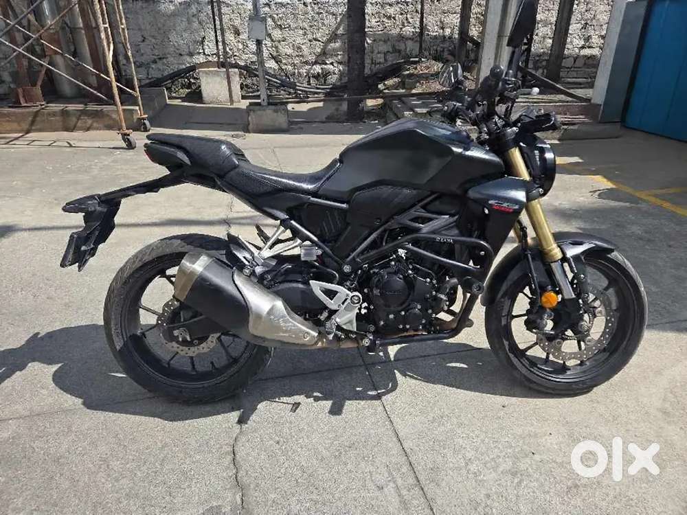 Honda CB300r - Excellent Condition