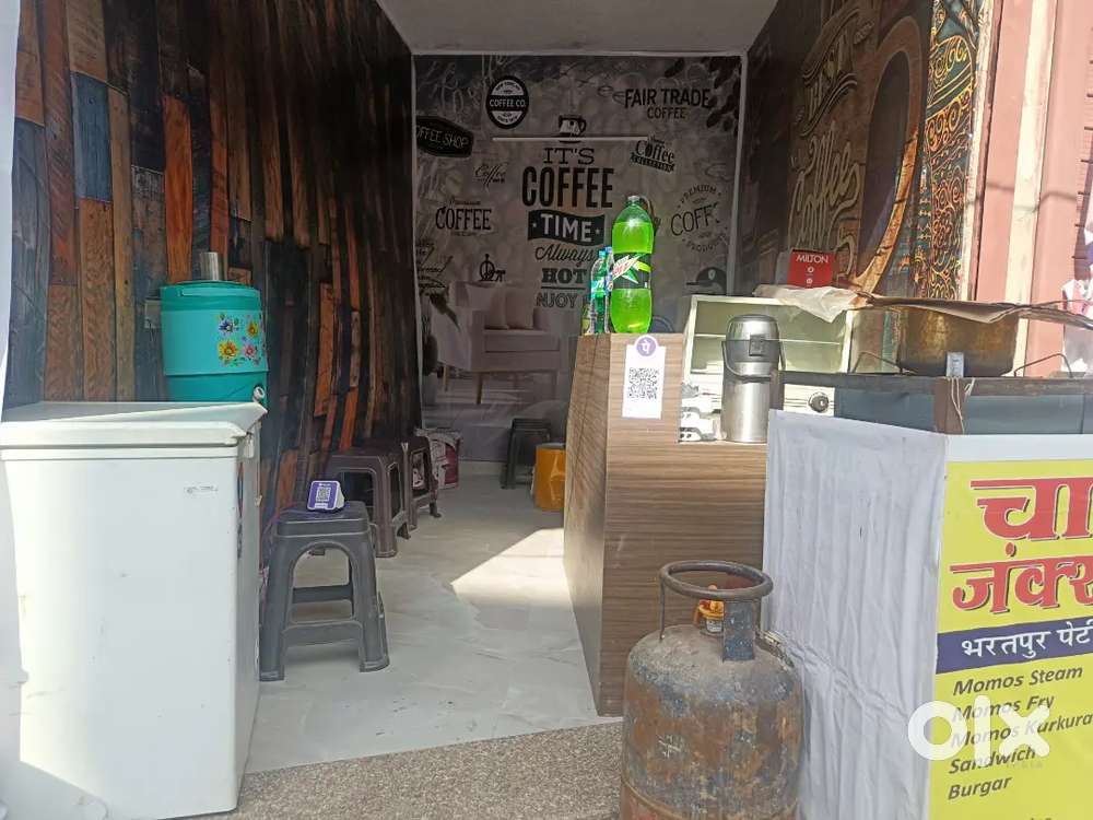 Shop for rent chai Or fast food ka samna sahit