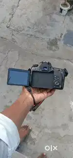 Canon 77d camera dual lens