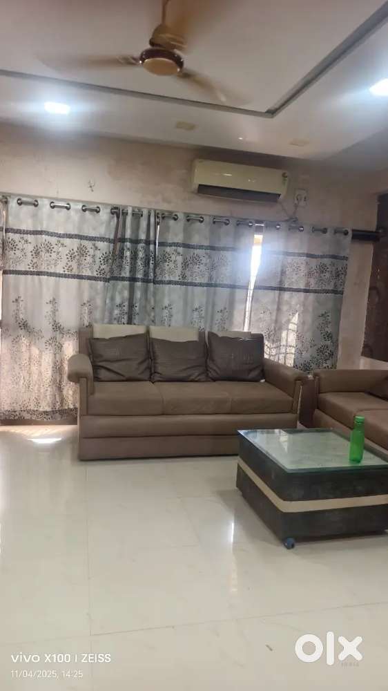 Residential flat available for rent for company guest house