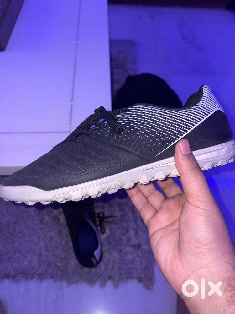 Football Turf Shoes 1 month old