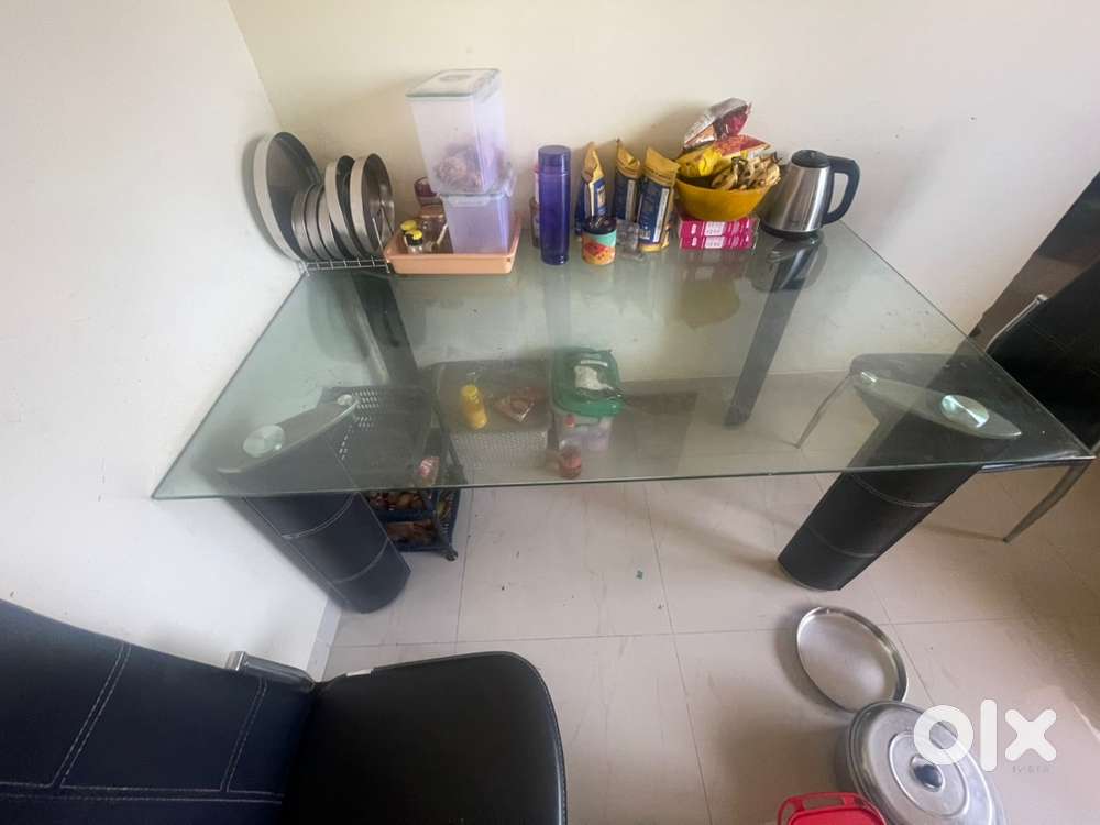 Dining Table with 6 Chairs