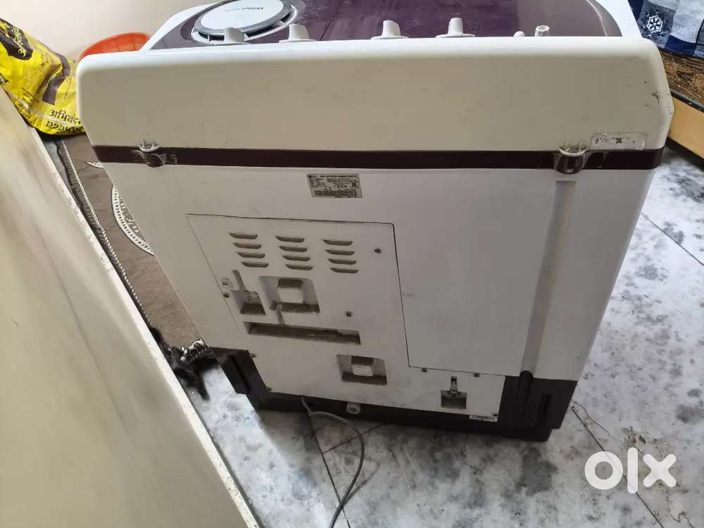 LG-Semi automatic matchine