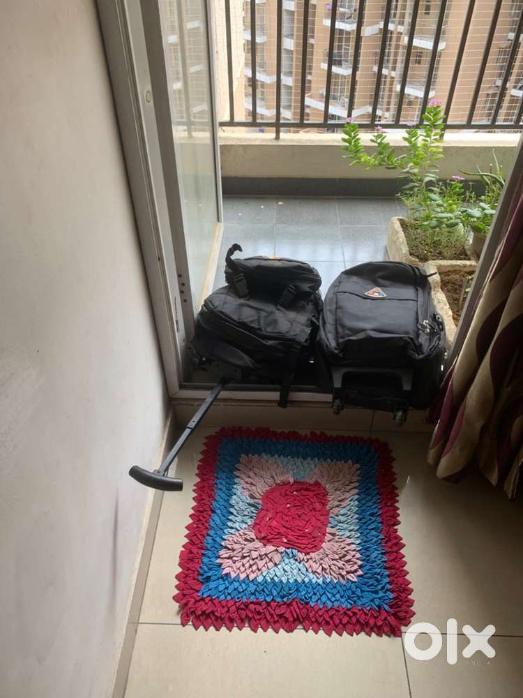 Laptop + Trolley Bag
