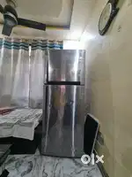 LG fridge working
