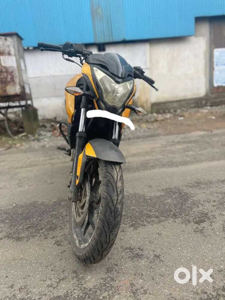 NS200 BS3 RAW POWER SINGLE OWNER INSURANCE CURRENT