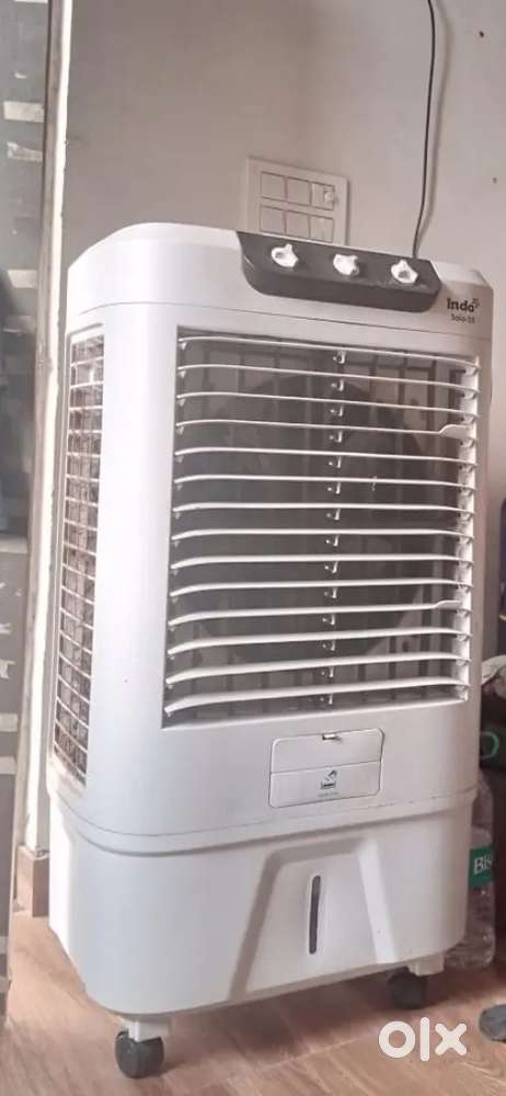 A Brand cooler only 3 month used air with 55 litter water tank good